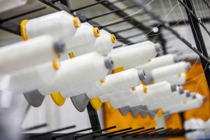 Yarn واحد تولید نخ شرکت نخ ریسان سبز شاهین